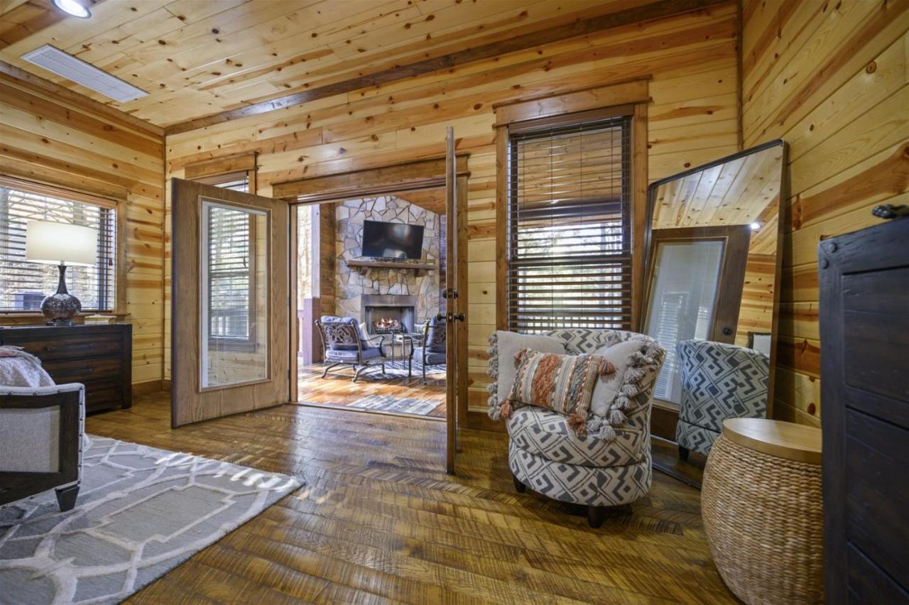 Grand Getaway Villa Broken Bow Exterior photo